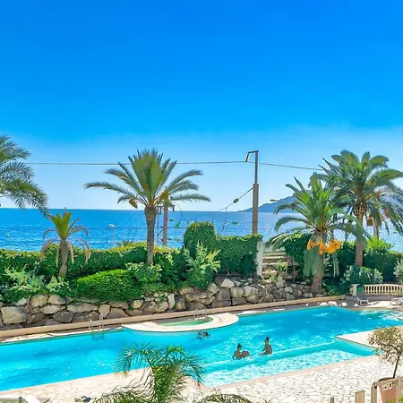 La Palme D'azur - * Cannes